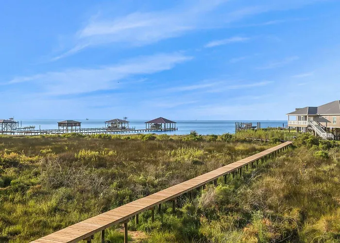 Peaceful 4br*private Pool*3-5 Min Walk To Beach! * Gulf Shores
